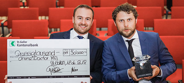 OnlineDoctor, Finalist und Gewinner des Startfeld Diamant 2018, bei der Preisübergabe 
